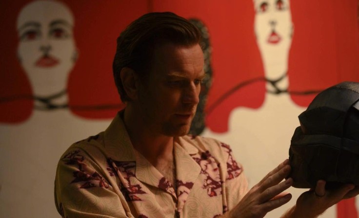 birds-of-prey-recensione-ewan-mcgregor-black-mask-6-1068x650