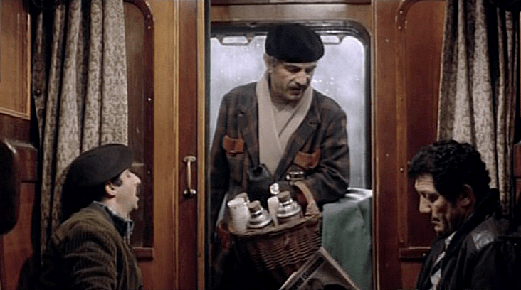 Nino Manfredi cafè express| Re-movies