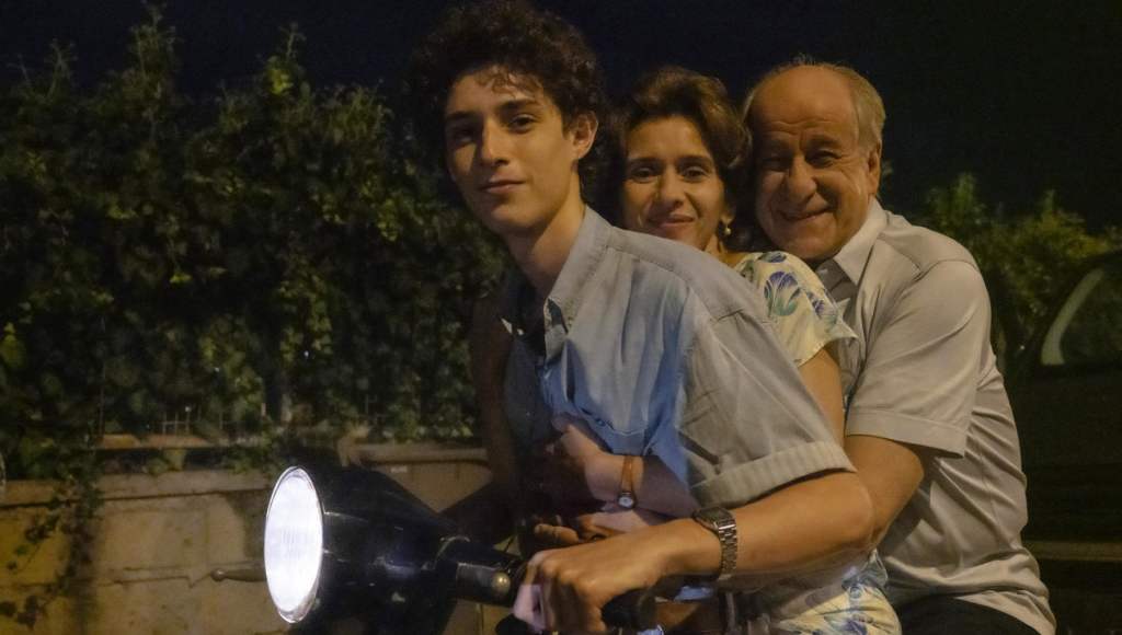 E' stata la mano di Dio| re-movies